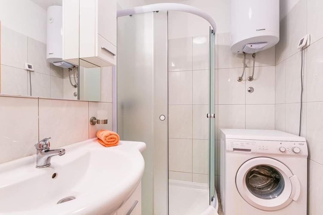 Apartman Nada *** Medulin Extérieur photo