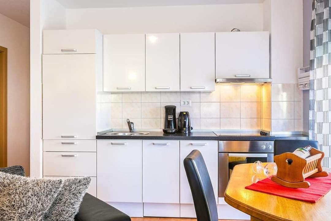 Apartman Nada *** Medulin Extérieur photo